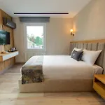 Mateo * 伊斯坦布尔