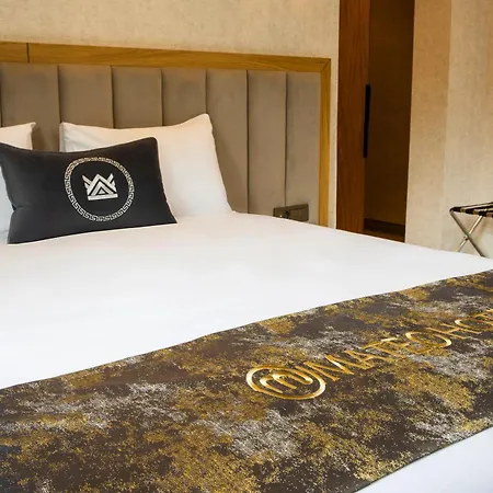 Mateo Hotel